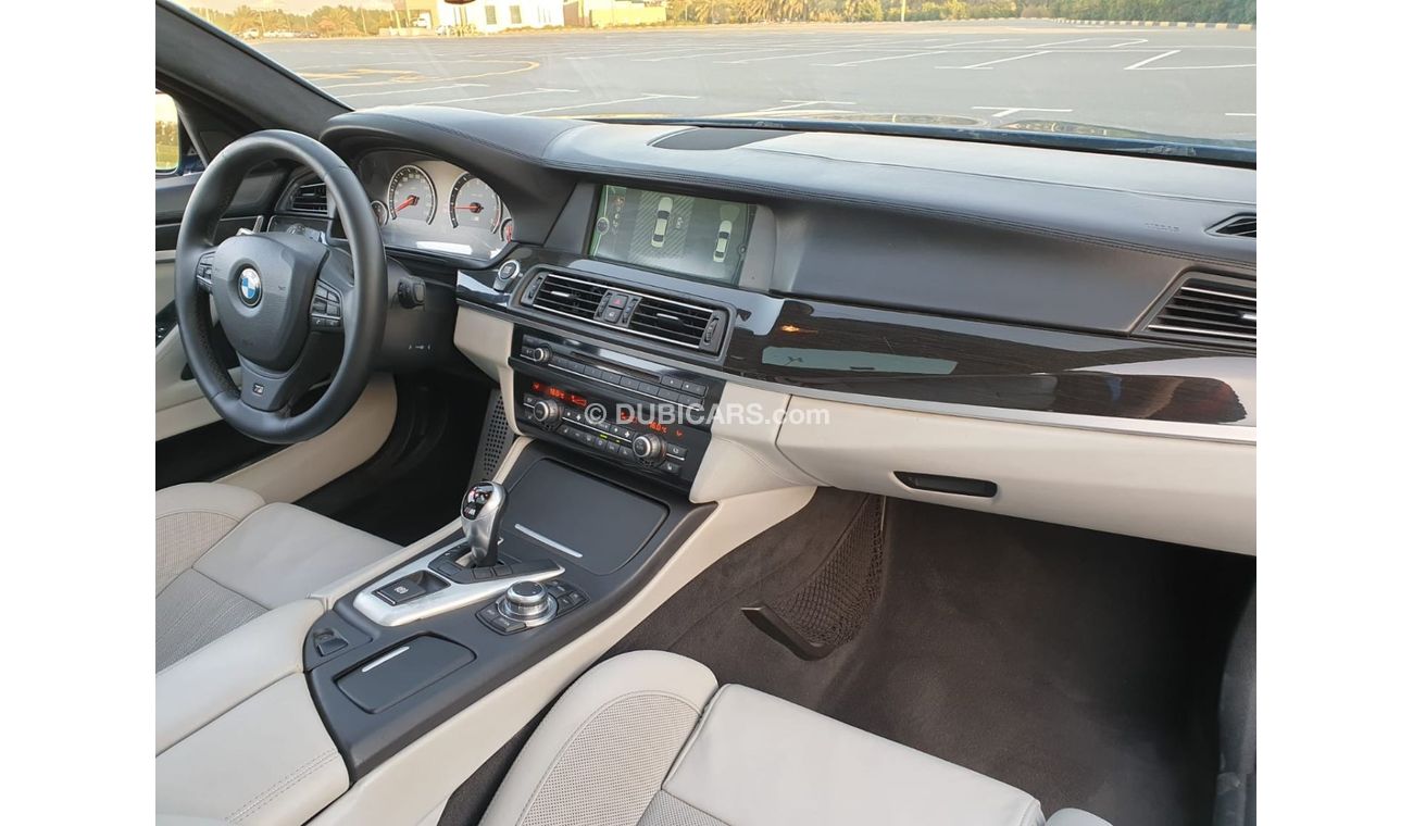 بي أم دبليو M5 Std