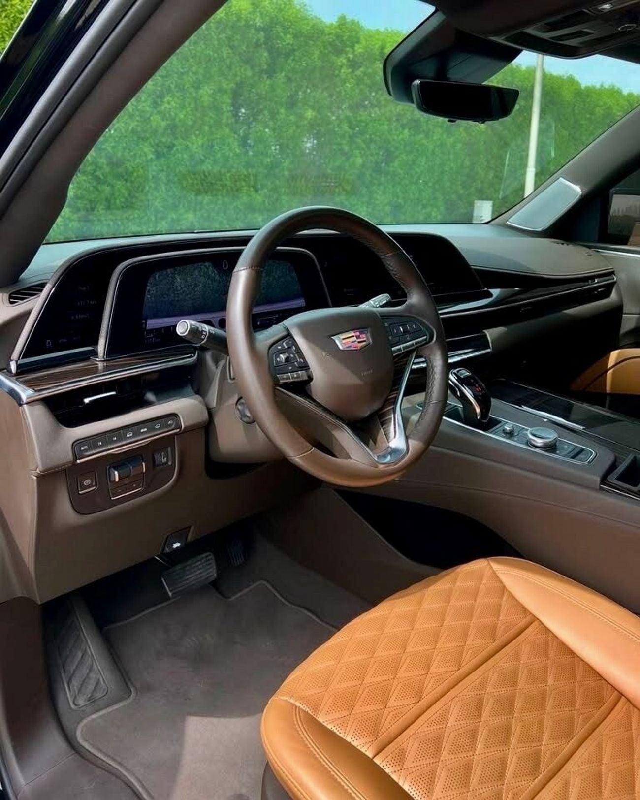 كاديلاك إسكالاد Sport Platinum 6.2L AWD