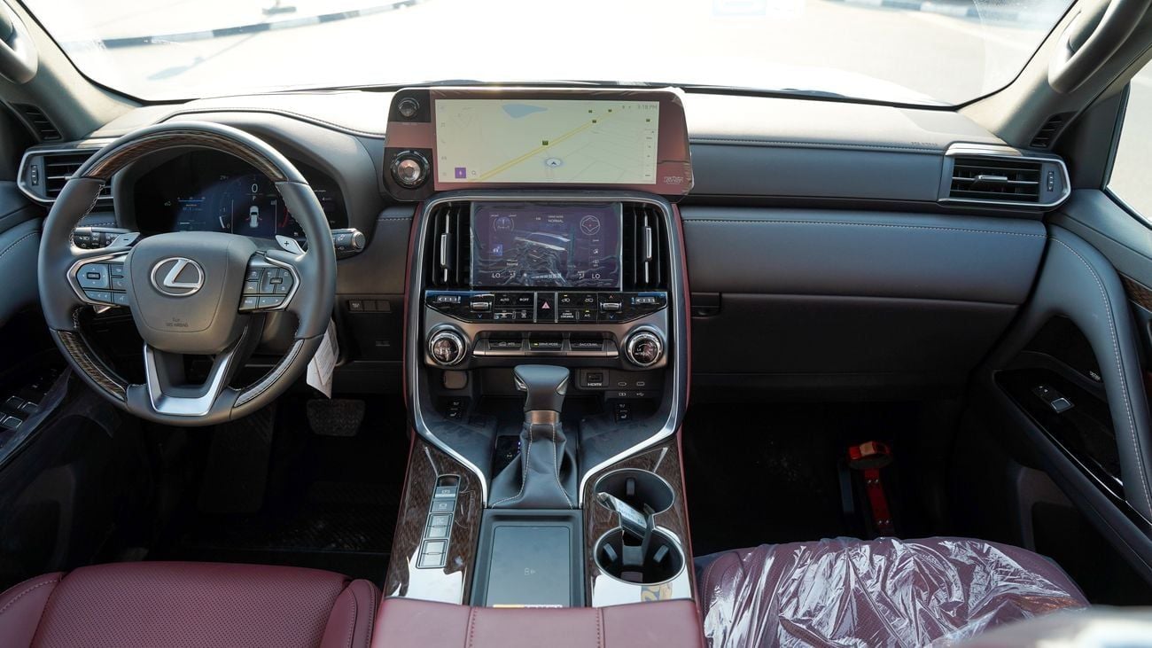 Lexus LX600 SIGNATURE