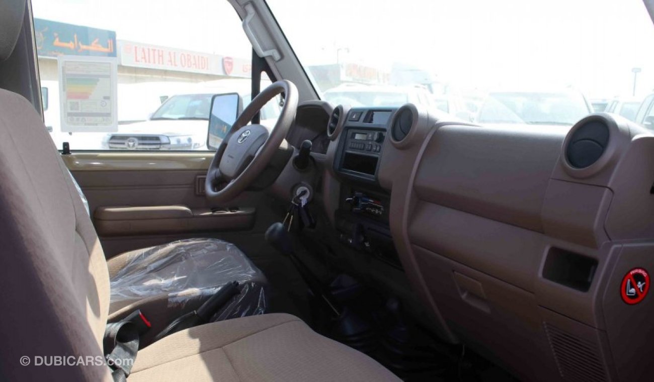 Toyota Land Cruiser Pick Up تويوتا لاندكروزر بيك اب بنزين SINGLE CAB LX 4.0L V6 gasoline M/T