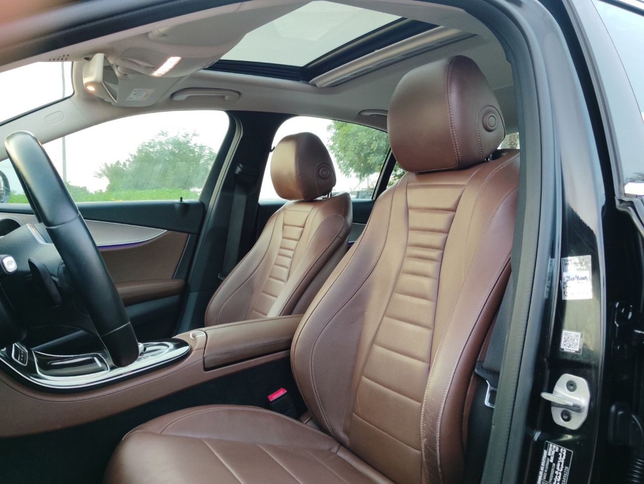 مرسيدس بنز E200