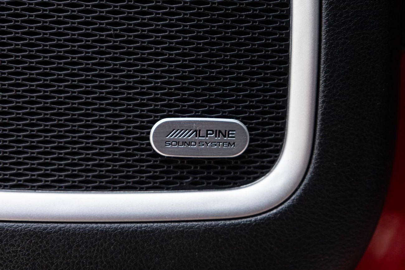 جيب كومباس Limited 2.4L (172 HP)