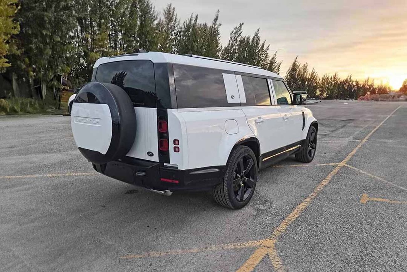 Land Rover Defender X Dynamic SE 130 Long 3.0L 2023 0Km