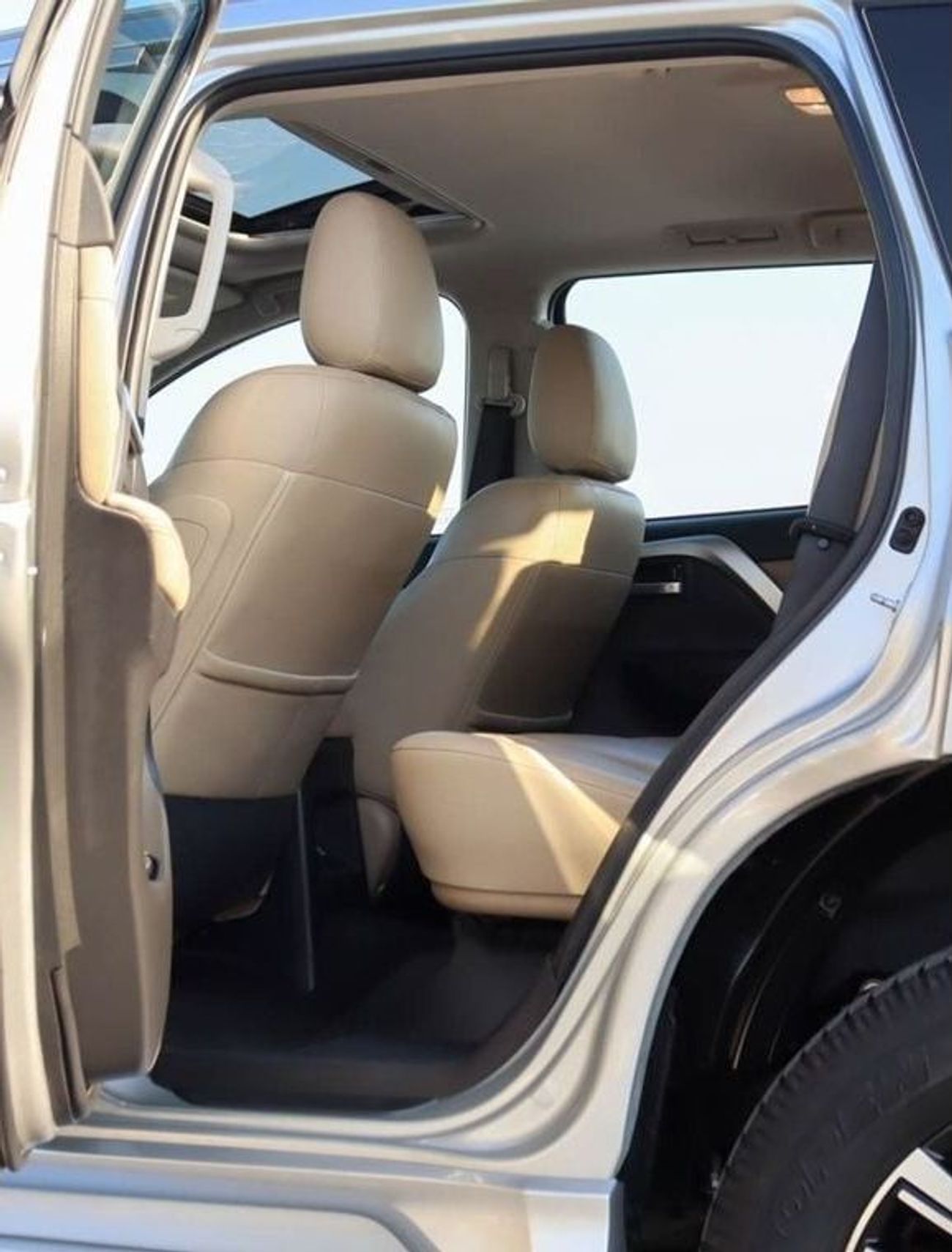 Mitsubishi Montero Sport GLS Premium 3.0L (7 Seater) Mitsubishi Montero Sport 2021 model, GCC, in excellent condition, accide