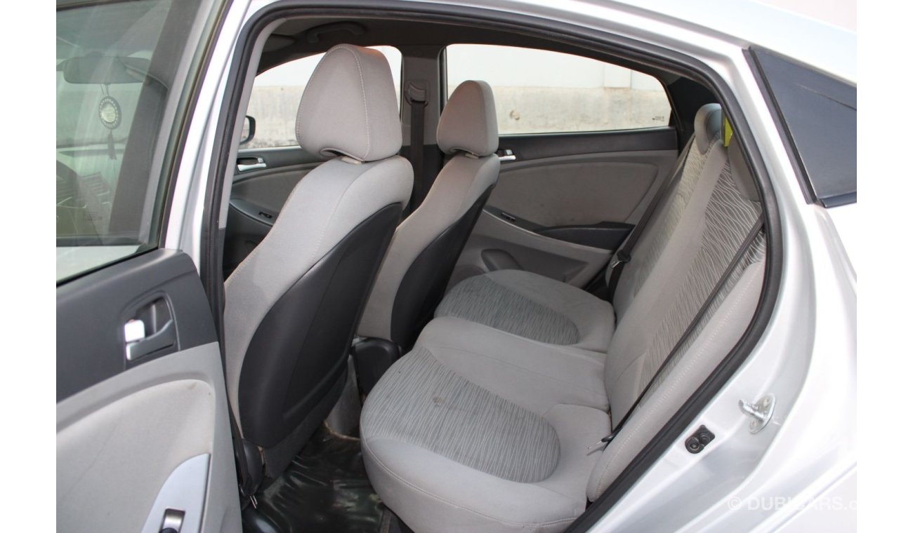 Hyundai Accent Hyundai Accent 2015 GCC in excellent condition without accidents, very clean from inside and outside