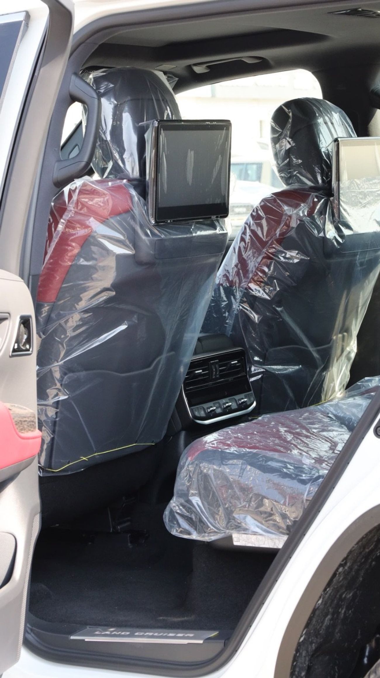 تويوتا لاند كروزر 