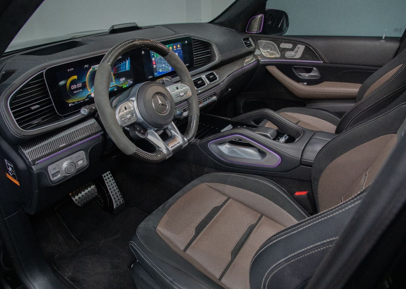 مرسيدس بنز GLS 63 AMG STD