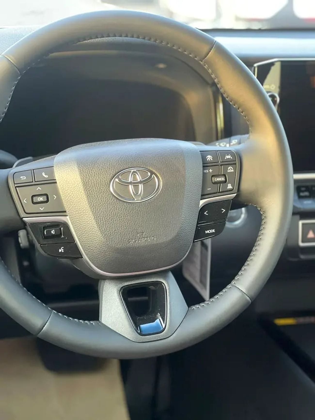 تويوتا كامري GLE 2.5L SPORT GCC Specs