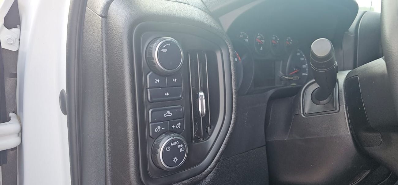 شيفروليه سيلفارادو HD 2500, 6.6L Gasoline