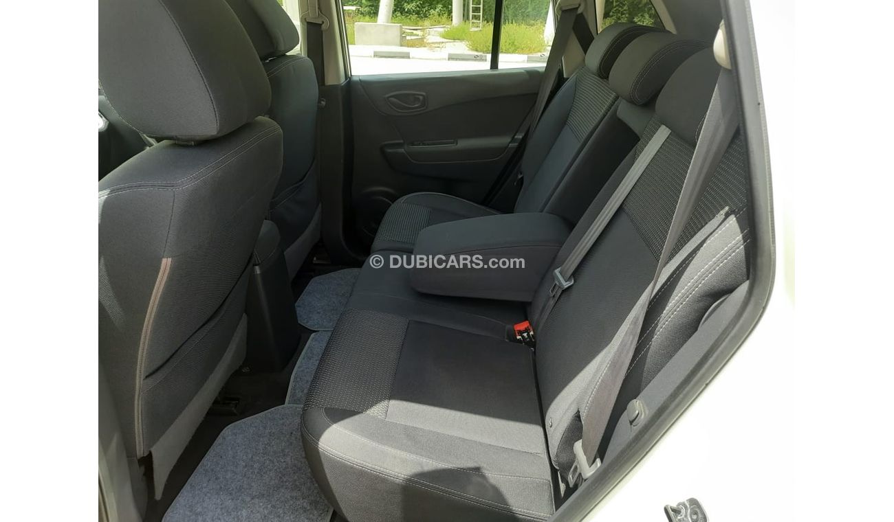 Renault Clio Renault coleos 2014 g cc full automatic