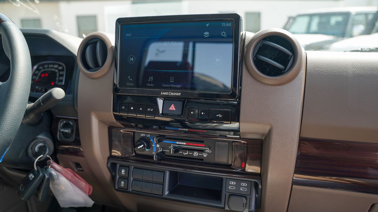 Toyota Land Cruiser Pick Up