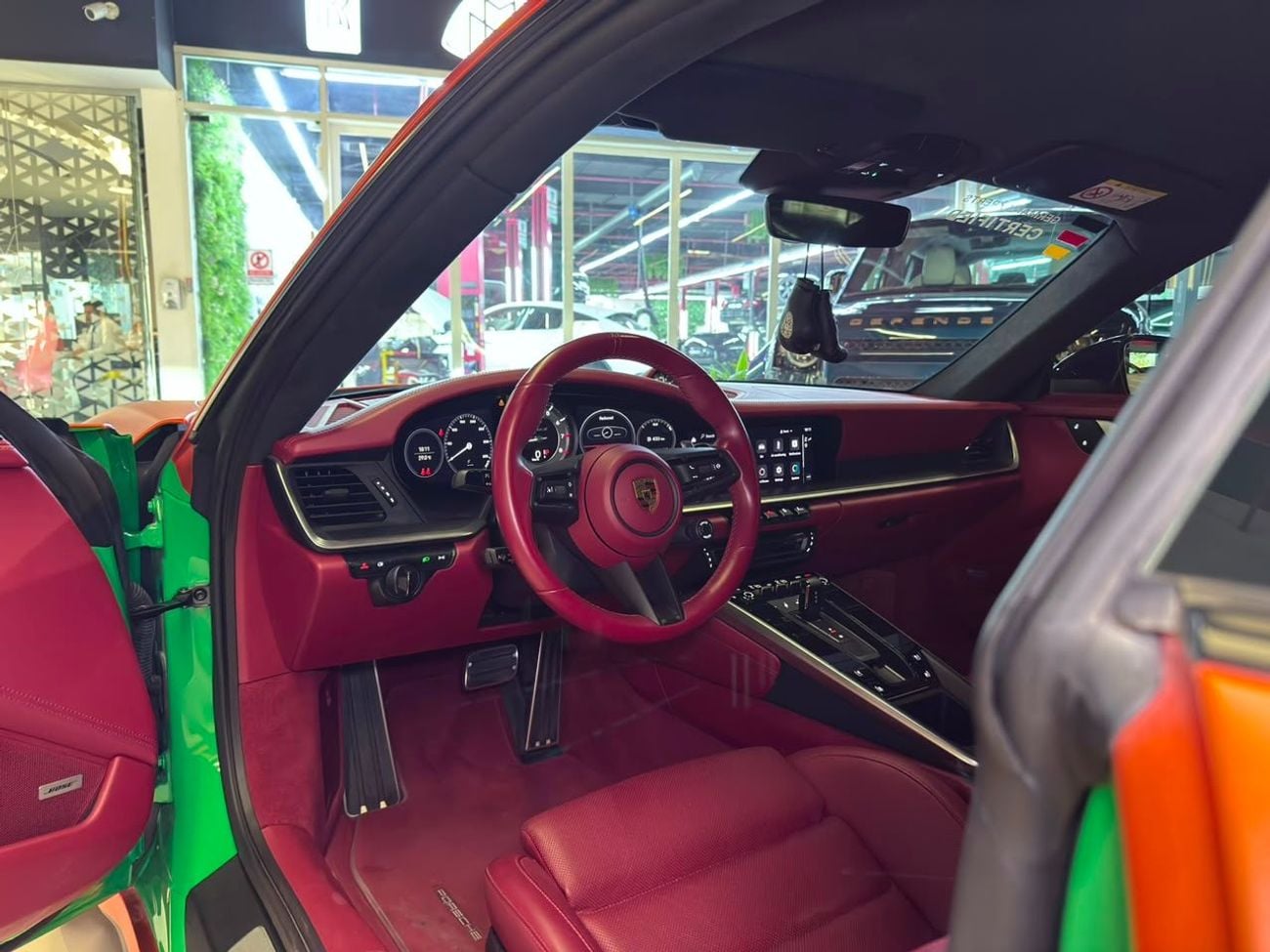 بورش 911 TURBO S 2022 Porsche 911 Turbo S | Warranty and Service Included  | Low mileage