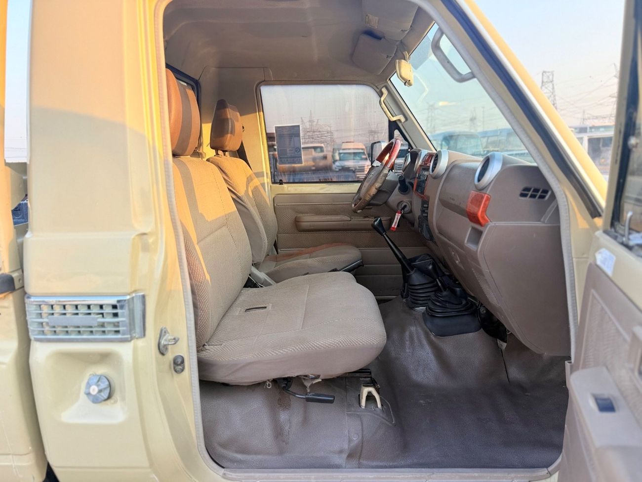 Toyota Land Cruiser Pick Up Toyota Landcuriser pickup single cabine 2016  V6 Petrol