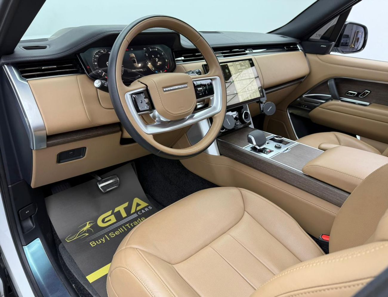 Land Rover Range Rover 2023 Range Rover HSE P530, 2028 RR Warranty + Service Pack, Full RR Service History, Low Km, GCC