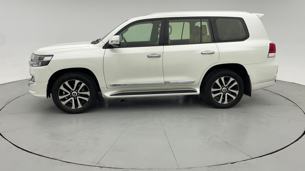 Toyota Land Cruiser GXR GT 4.6 | Zero Down Payment | Free Home Test Drive