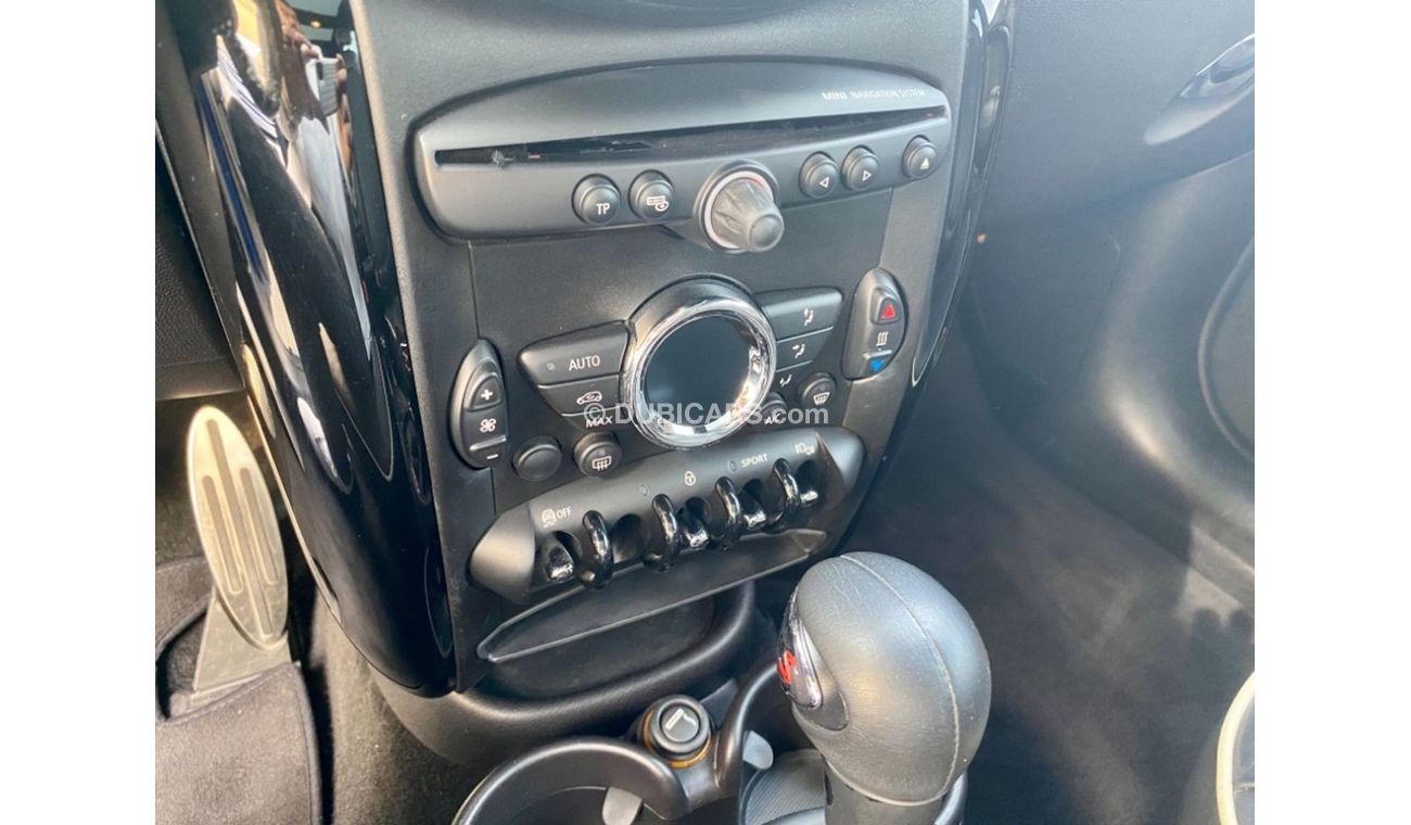 Mini Cooper Countryman LOW MILEAGE SUPER CLEAN CAR