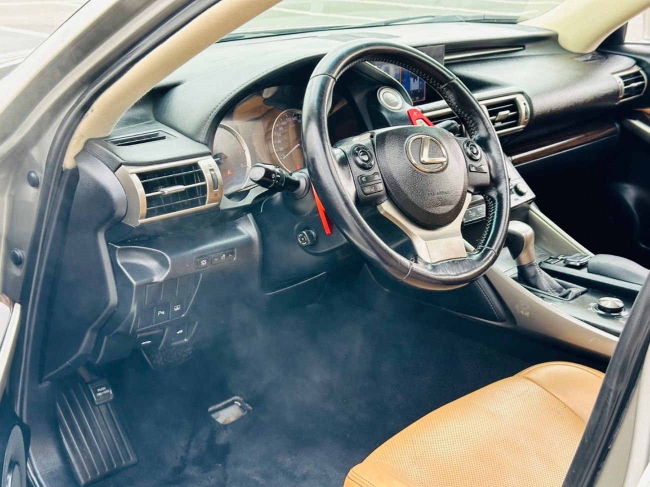 Lexus IS 200 Prestige LEXUS IS200T MODEL 2016 GCC SPACE FULL OPTION