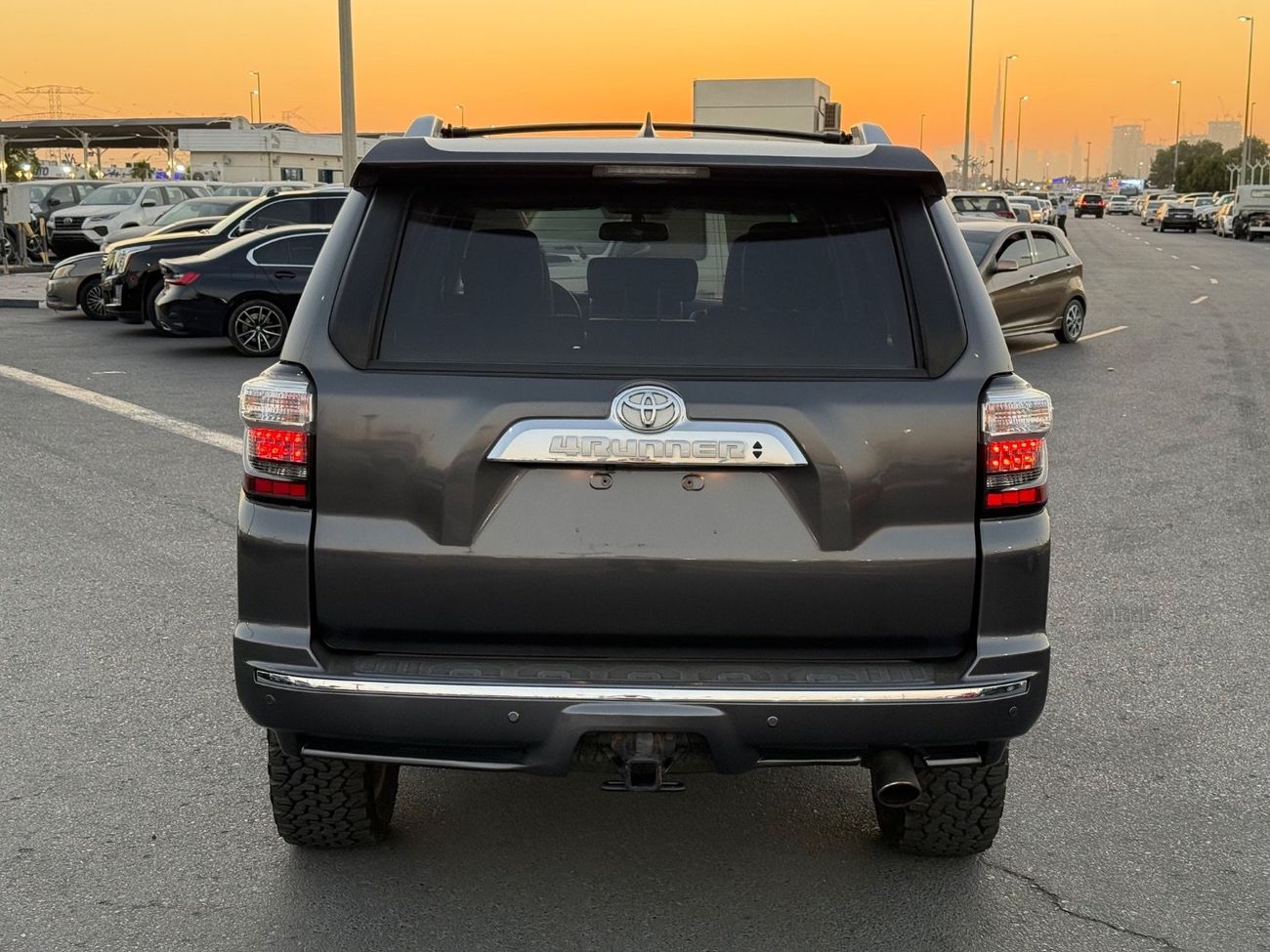 Toyota 4Runner 2016 TOYOTA 4RUNNER LIMITED 4x4 FULL OPTIONS IMPORTED FROM USA