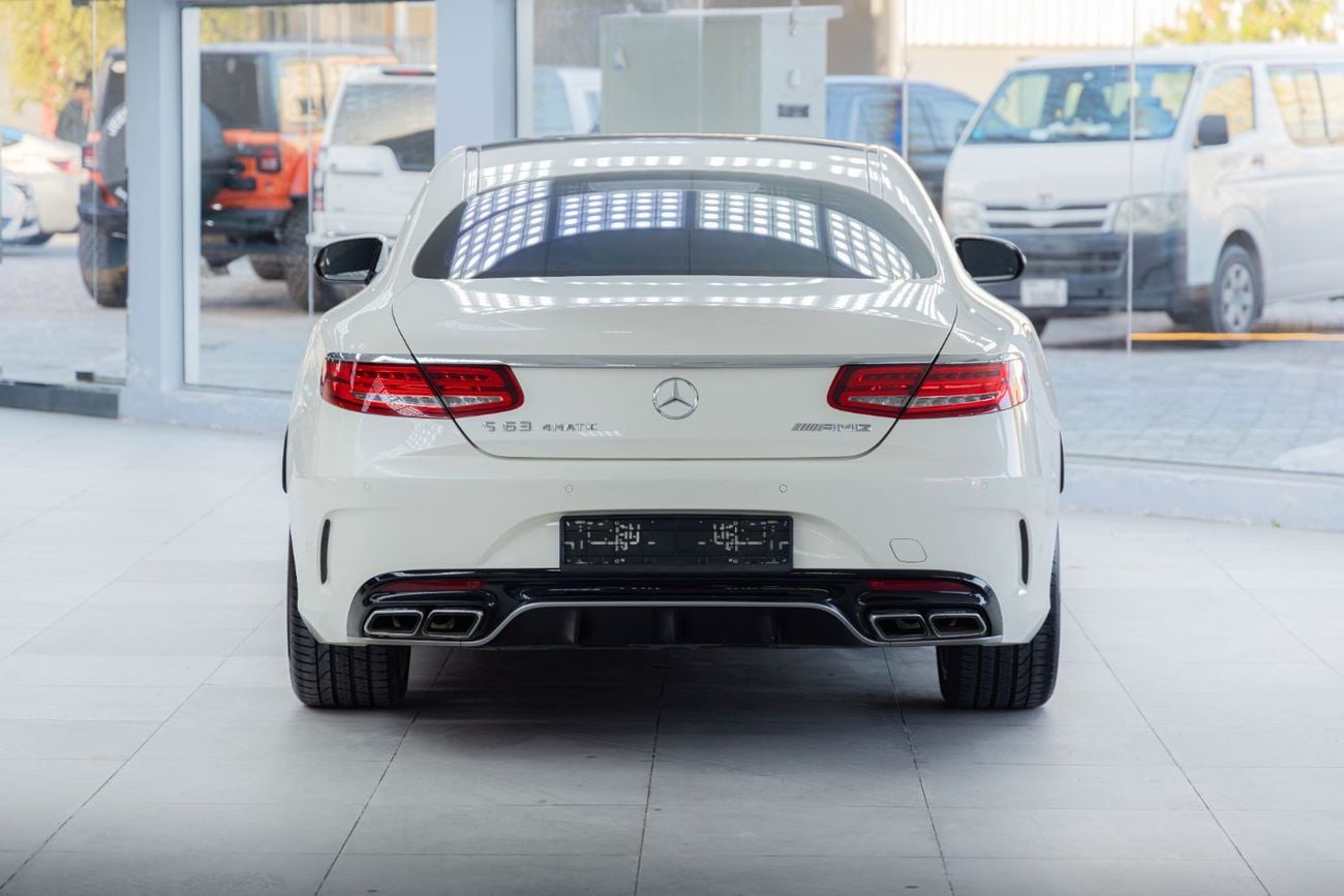 Mercedes-Benz S 63 AMG Coupe