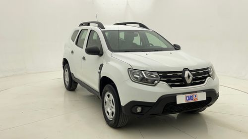 Renault Duster PE 1.6 | Zero Down Payment | Home Test Drive