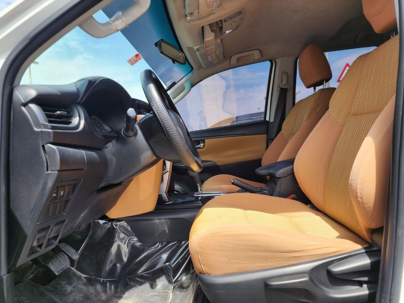 Toyota Fortuner EXR 2.7L (160 HP)