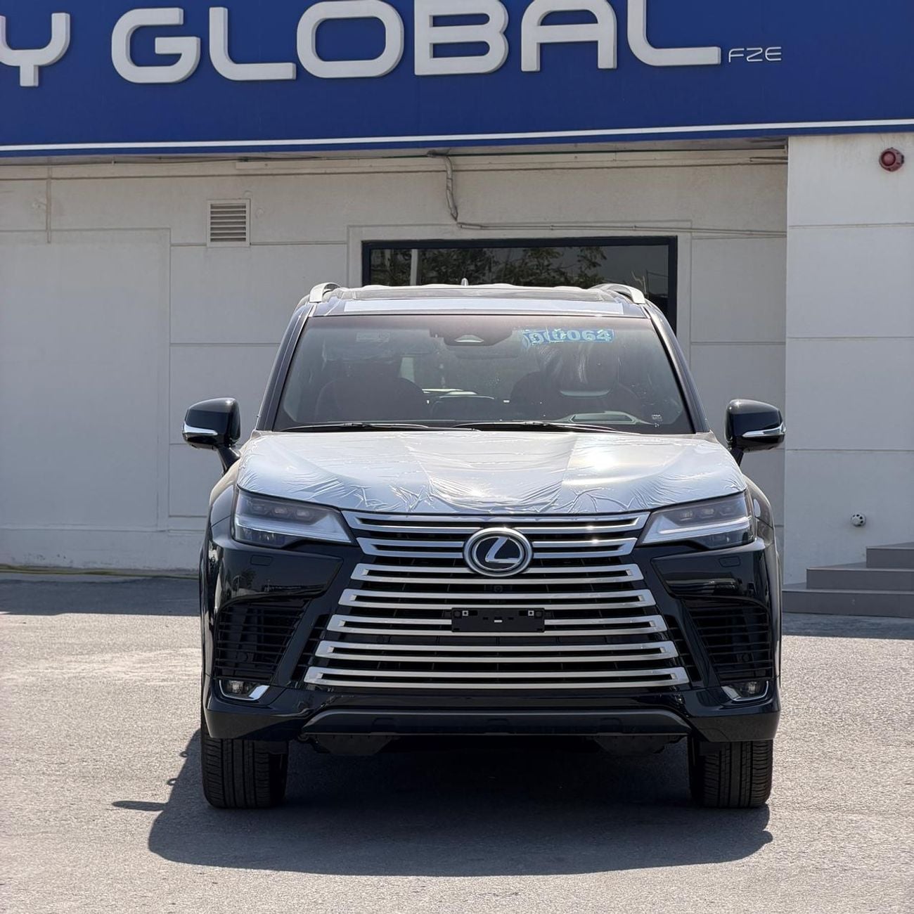 Lexus LX 500 3.3L DIESEL FULL OPTION WITH MBS AUTOBIPOGRAPHY VIP SEAT