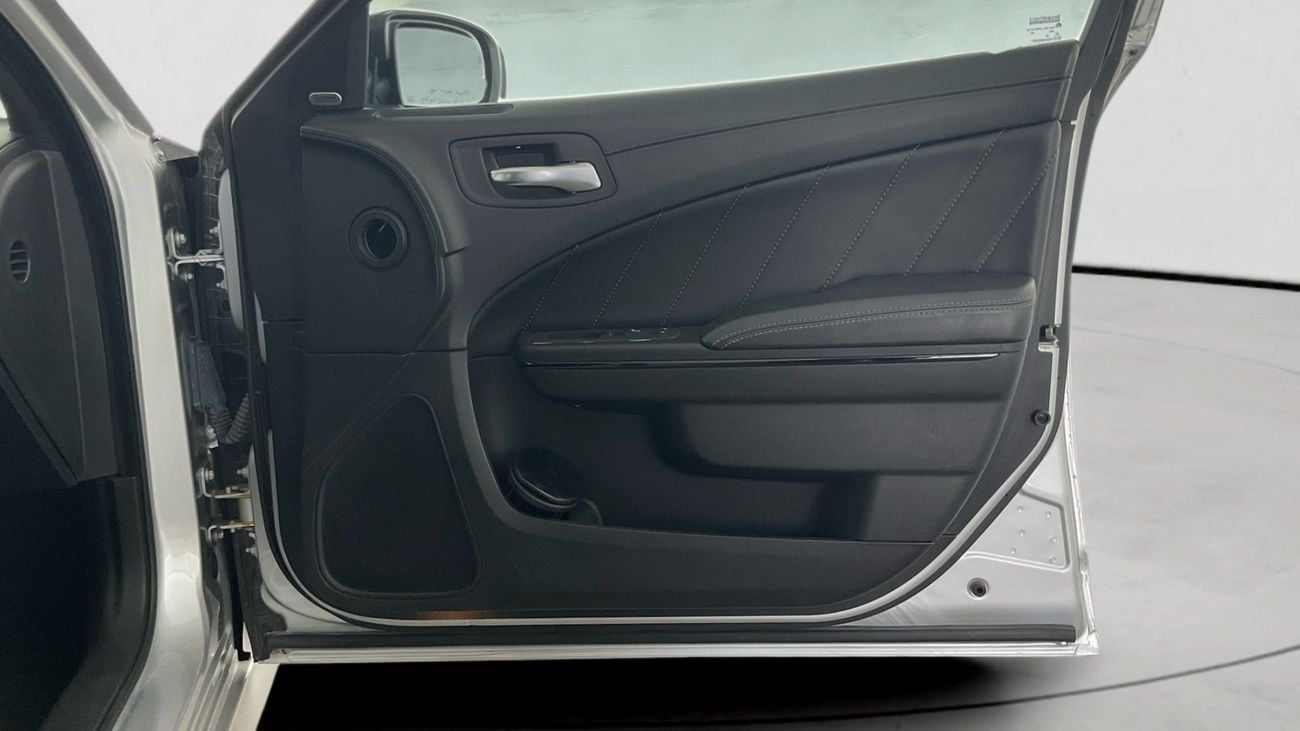 دودج تشارجر GT | upto AED 20,000 Ramadan Discount | شامل الضمان | 0 ﺪﻔﻋﺓ ﺃﻮﻟﻯ