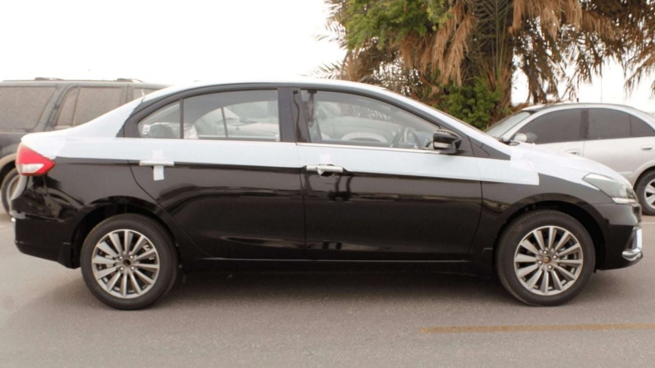 Suzuki Ciaz SUZUKI CIAZ 1.5L AT 2023 GLX