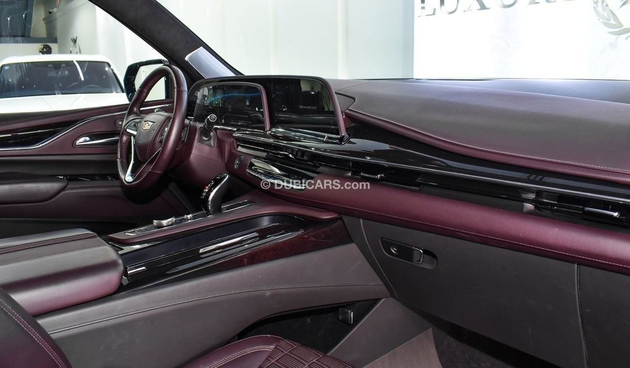 Cadillac Escalade CADILLAC ESCALLADE 600 SPORT PLATINUM 2023 GCC UNDER WARRANTY AND SERVICE CONTRACT