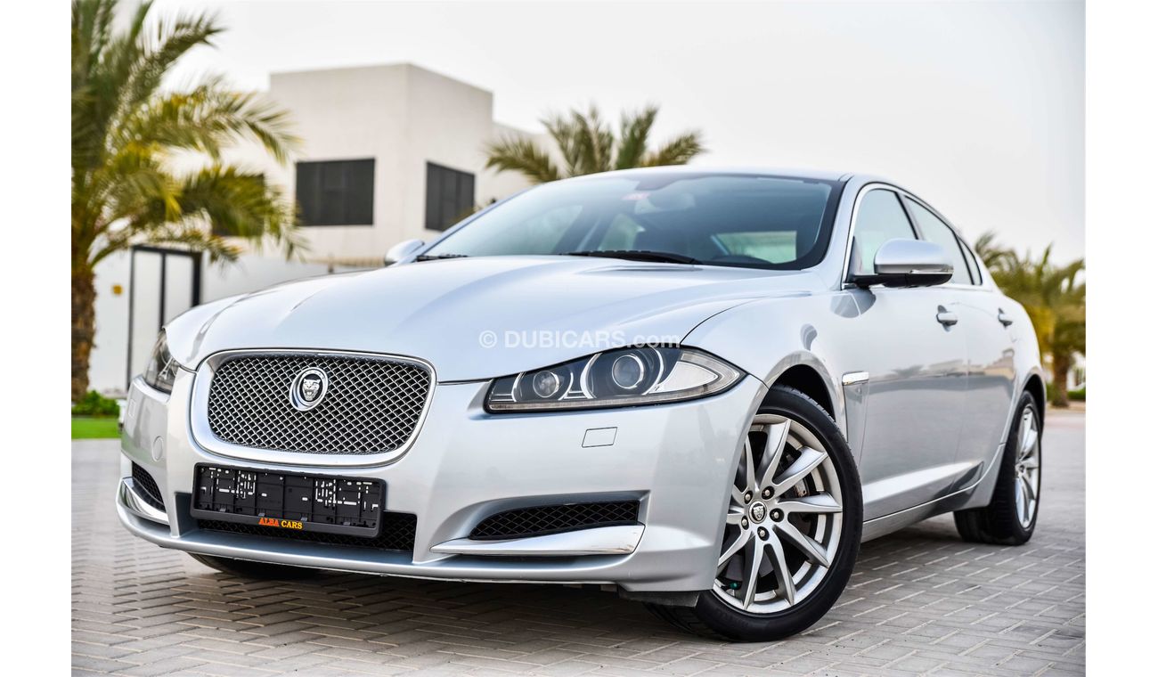 Jaguar XF V8
