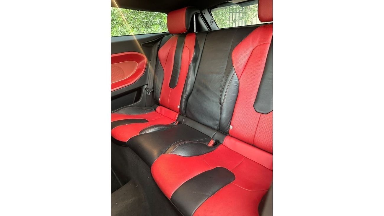 Land Rover Range Rover Evoque Dynamic Plus