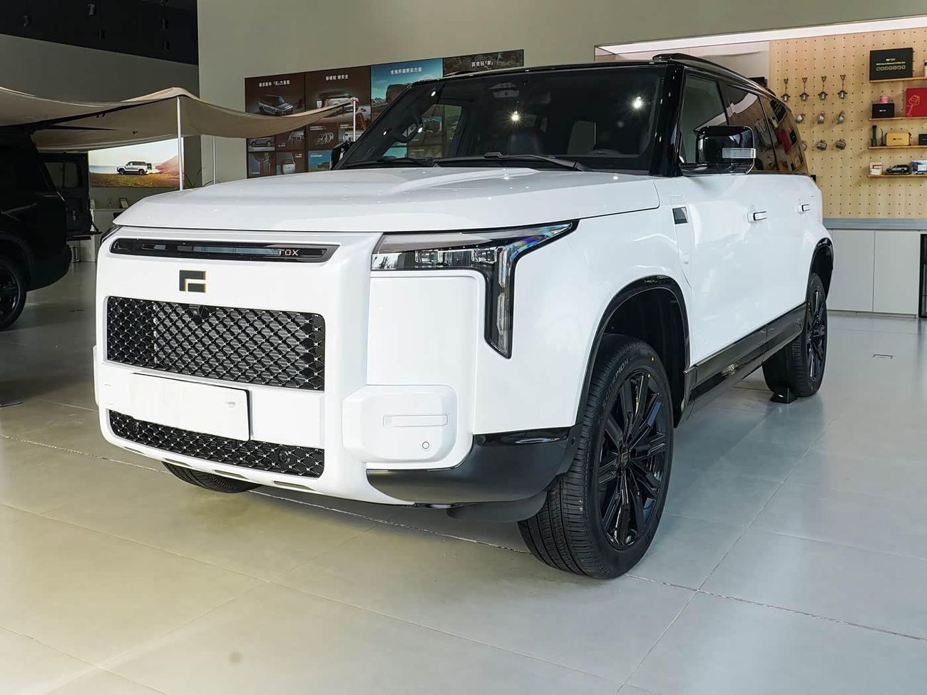 روكس أداماس أداماس 6 مقاعد