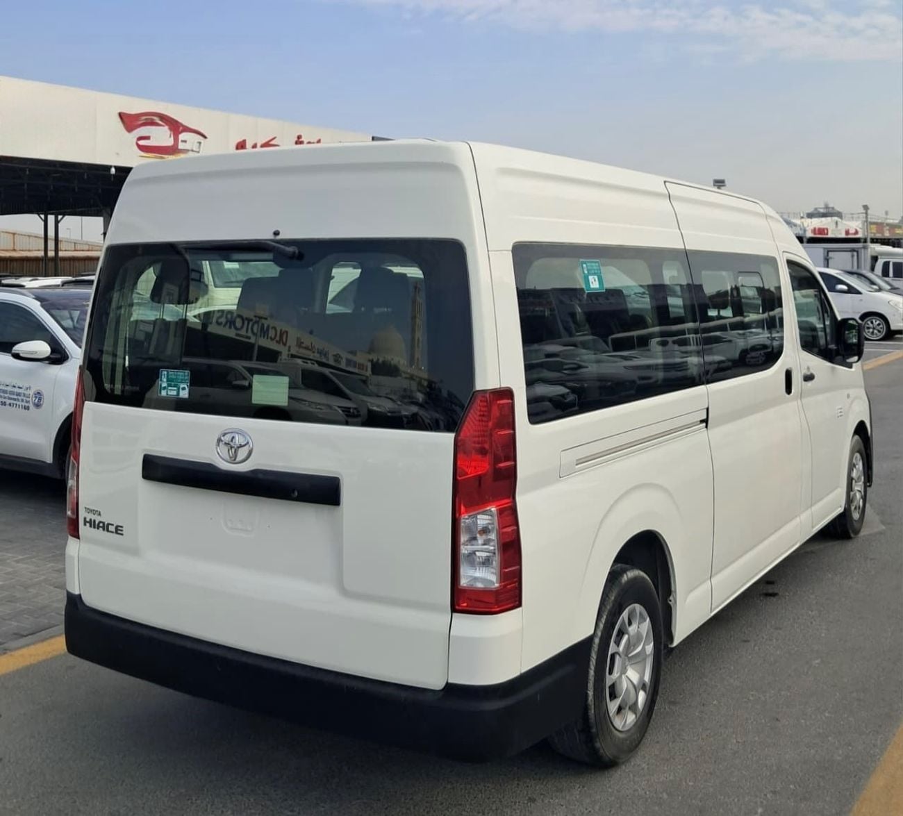 Toyota Hiace GLS - High Roof 3.5L