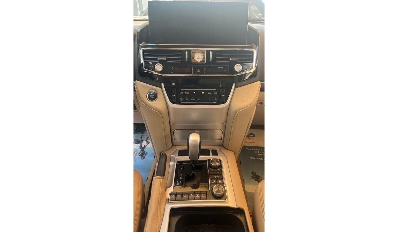 Toyota Land Cruiser EXR 5.7L 4WD VXR+ 4.6L