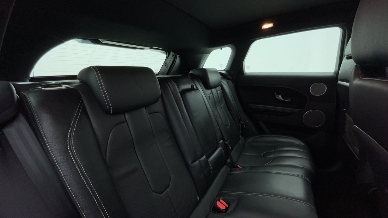 لاند روفر رانج روفر إيفوك DYNAMIC 2 | بدون دفعة مقدمة | اختبار القيادة في المنزل