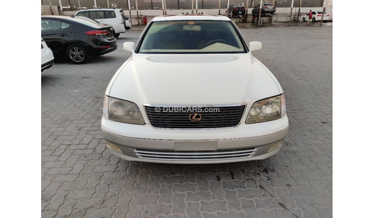 لكزس LS 400 1998 model American specs car very good condition low mileage