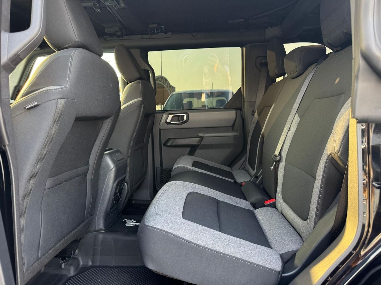 Ford Bronco 2.0L Turbocharged Petrol 4WD 2023 Export Price @ 150,000 AED