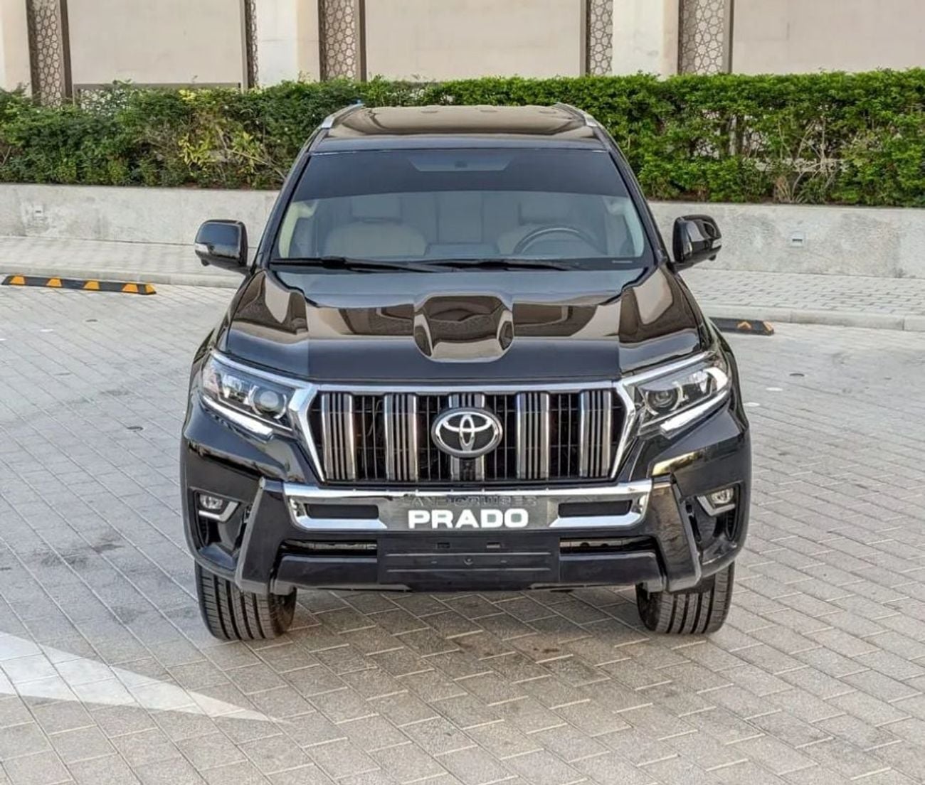 تويوتا برادو Toyota prado 2011model Facelifte 2023 2.7 v4 petrol Engine Colour Black Transmission Automatic Inter