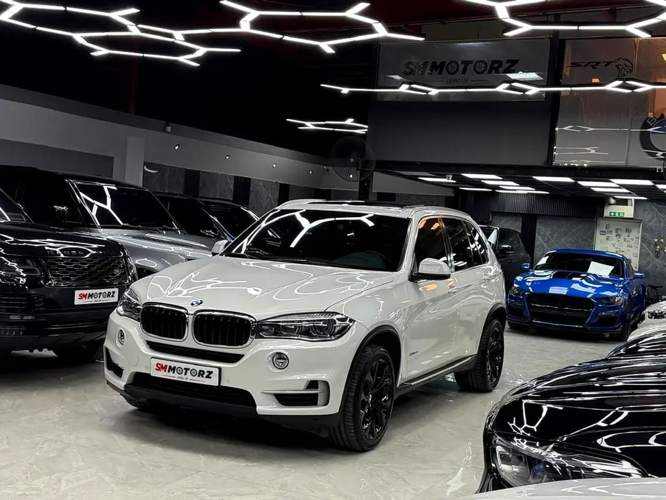 بي أم دبليو X5 35i EXPERIENCE 35i EXCLUSIVE
