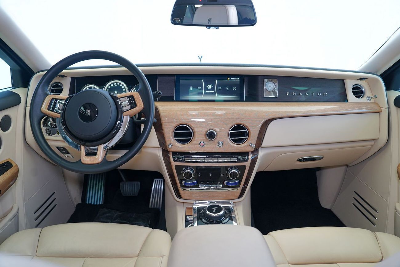 Rolls-Royce Phantom Std 6.8L