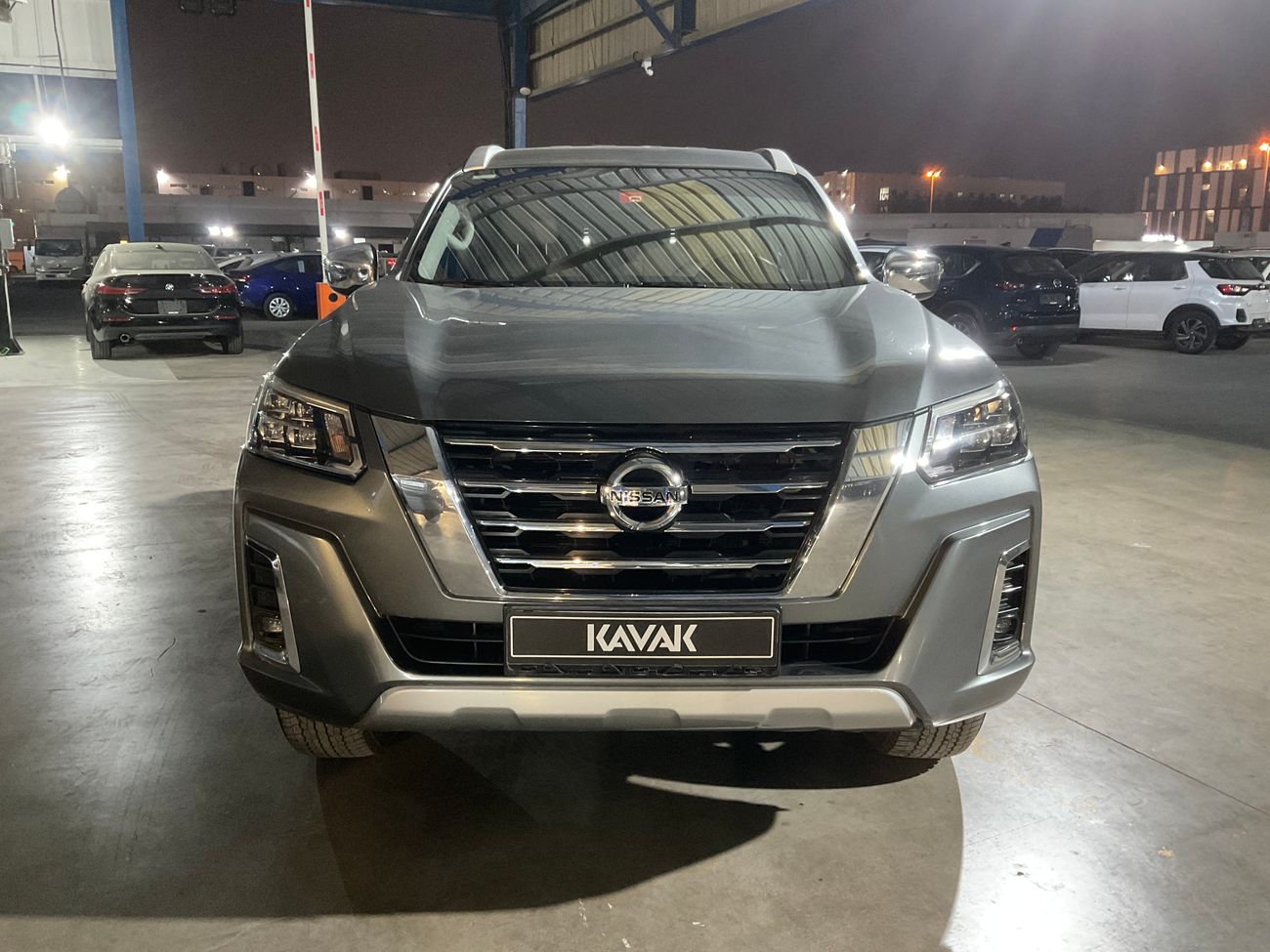 نيسان إكستيرا Titanium | شامل الضمان | 0 ﺪﻔﻋﺓ ﺃﻮﻟﻯ