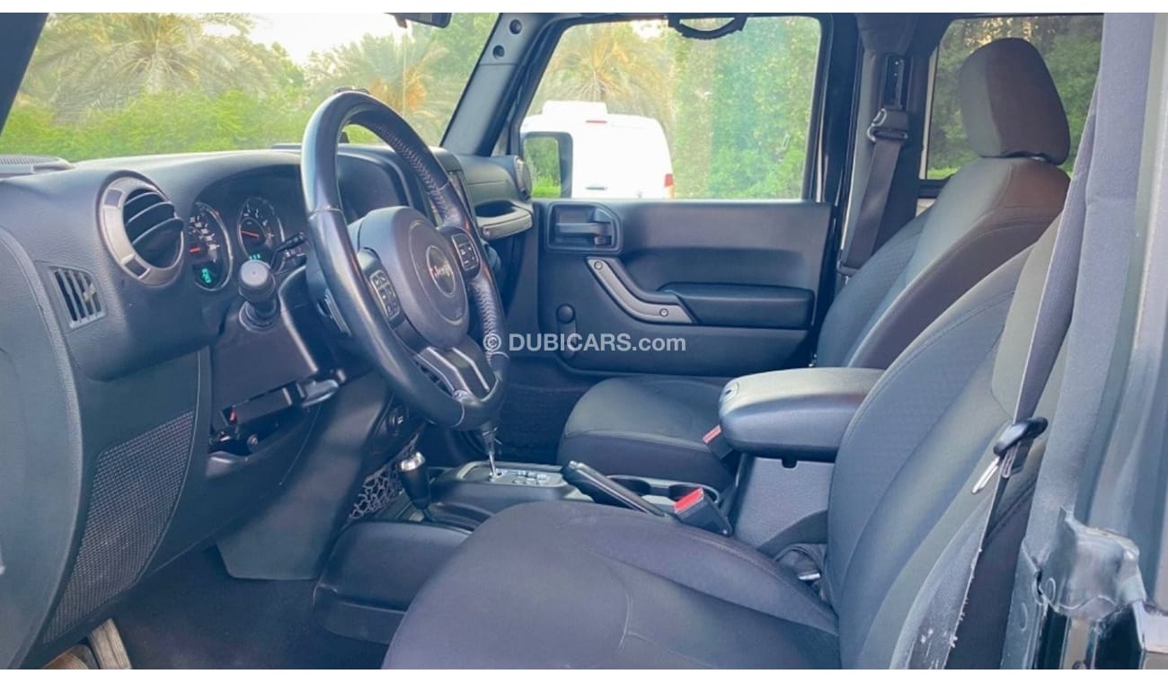 Jeep Wrangler Sahara Coupe