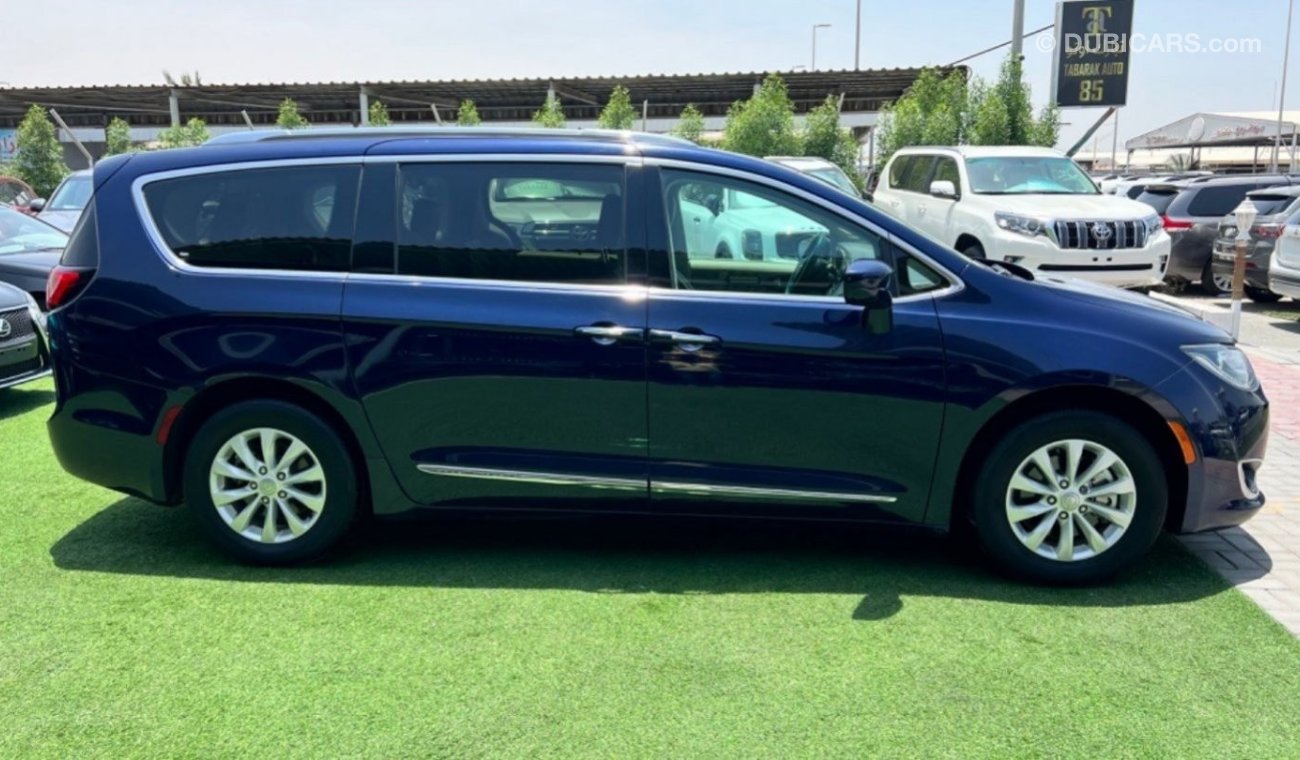 Chrysler Pacifica Std Hello car has a one year mechanical warranty included** and bank finance