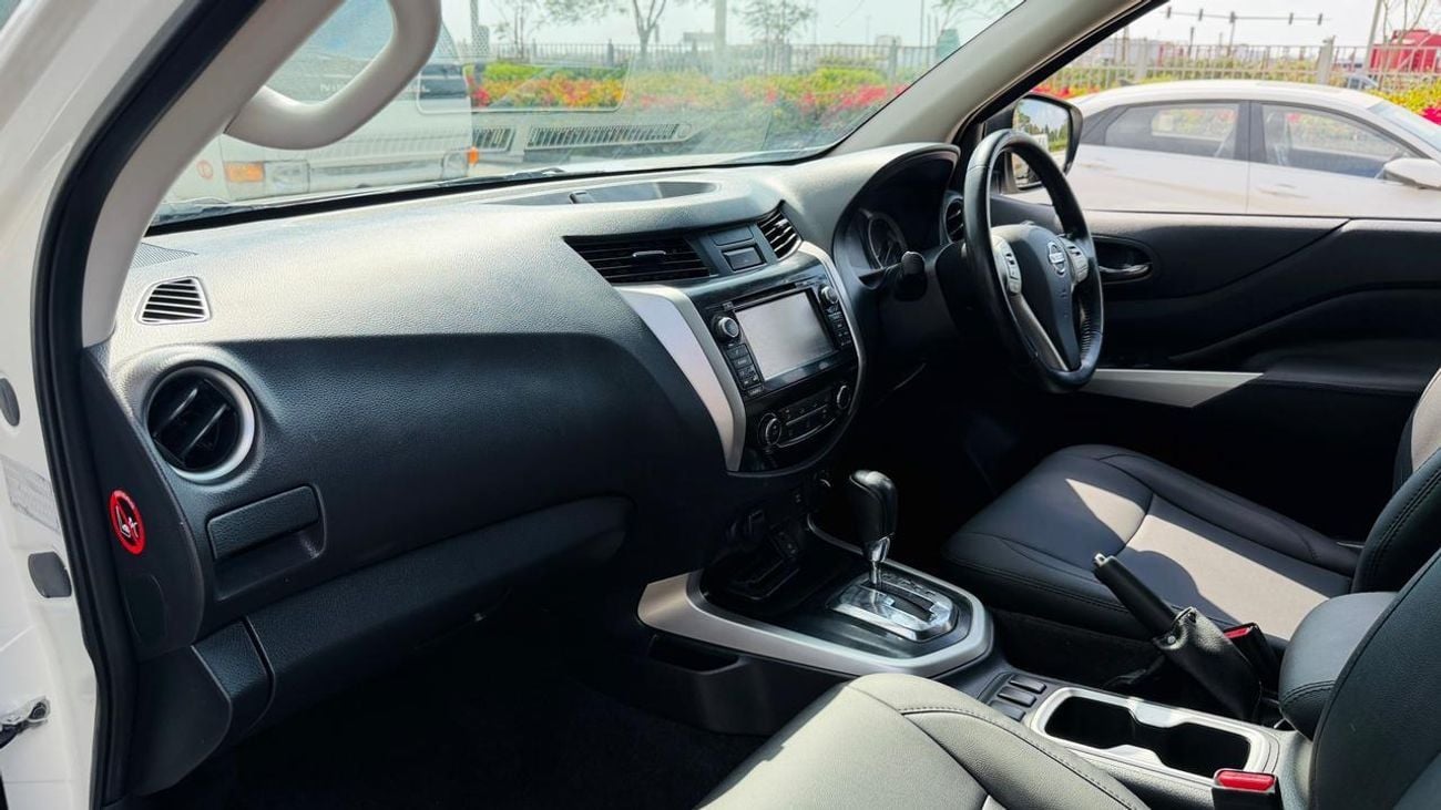 نيسان نافارا -