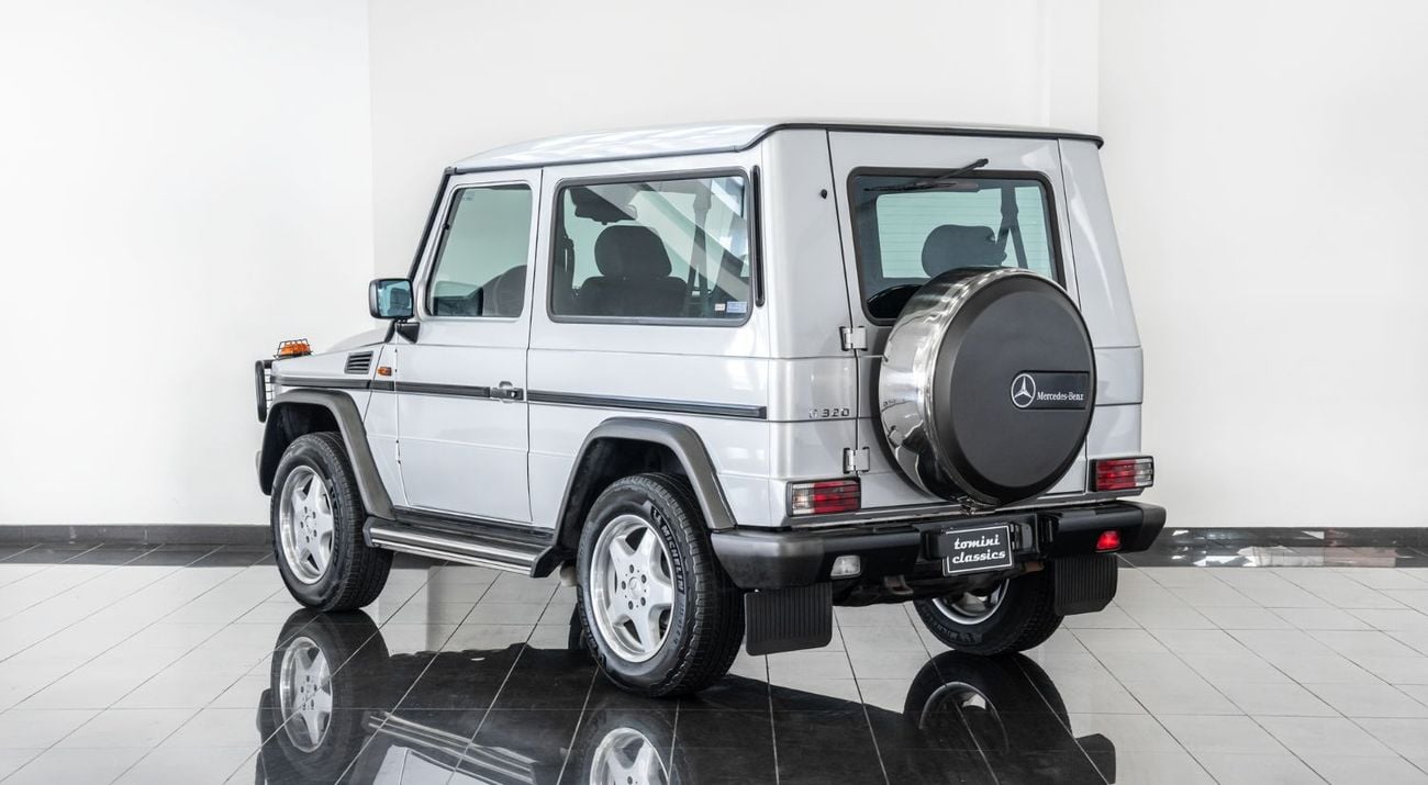 Mercedes-Benz G 320