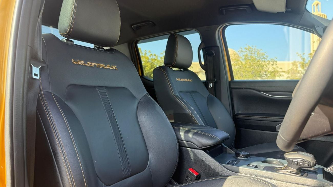 فورد رانجر Wildtrak RHD 2.0L V4 Turbo Diesel Engine 4WD 360° Camera Automatic Gear 5 Seats 4 Doors