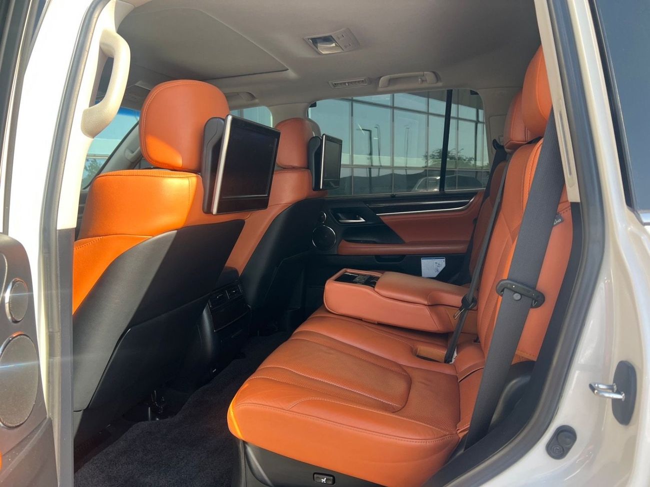 Lexus LX570 PLATINUM