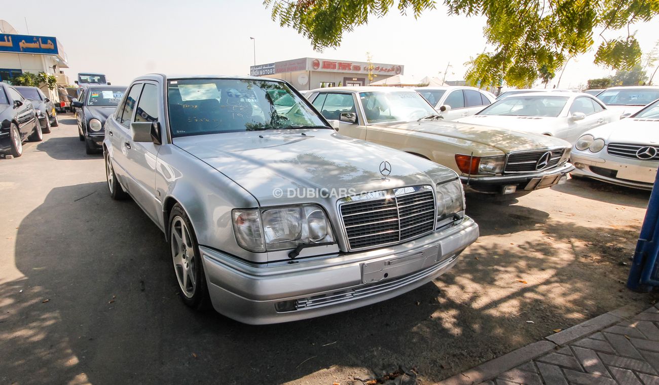 Mercedes-Benz E 500