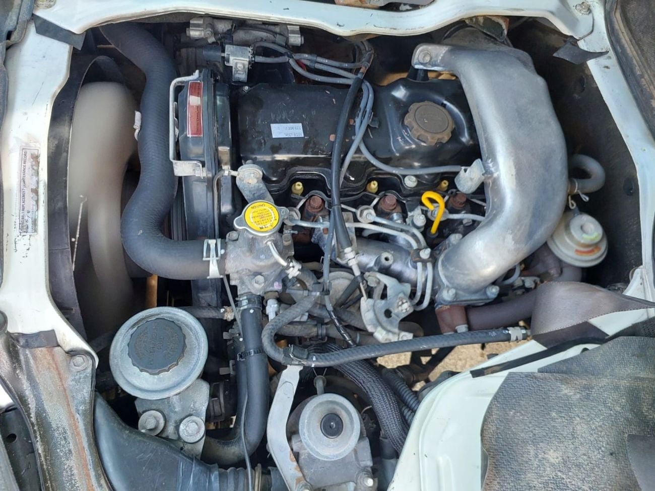 تويوتا هاياس TOYOTA HIACE COMMUTER VAN RHD 2003 MODEL 3.0 L DIESEL MANUAL(PM15151)