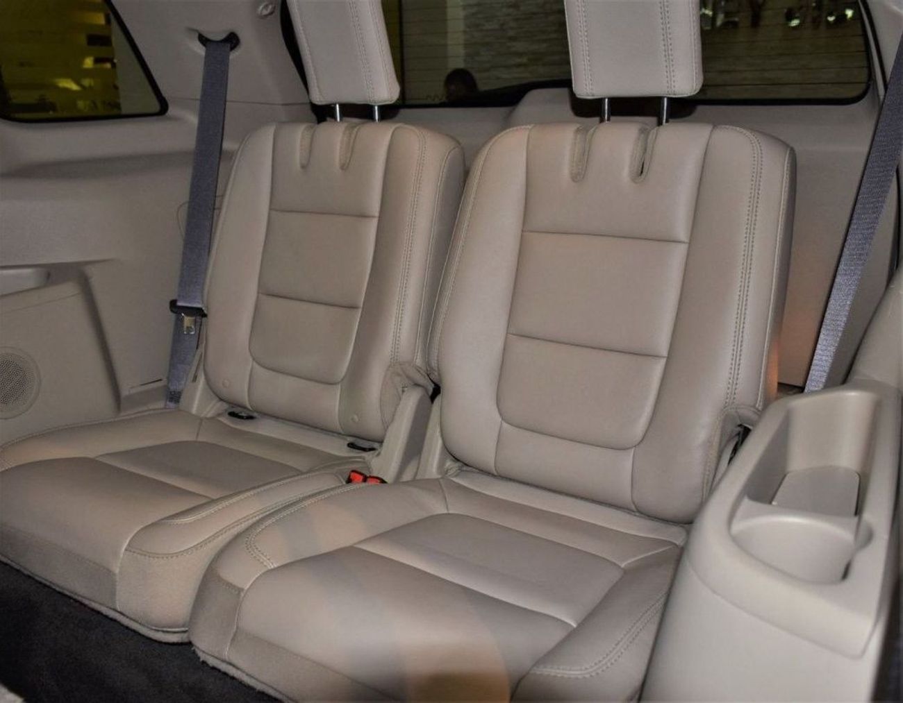 فورد إكسبلورر EXCELLENT DEAL for our Ford Explorer XLT 4WD 2015 Model!! in Brown Color! GCC Specs